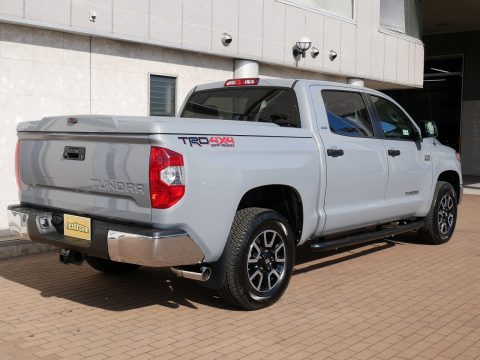 2018年モデル　H30 TOYOTA　トヨタ　TUNDRA　タンドラ 北米トヨタ　逆車 逆輸入車　４WD　四駆　クルーマックス SR5　TRDオフロードPKG  (2)